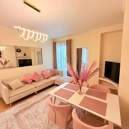 Apartman Entire Unit In Tirana, Albania *